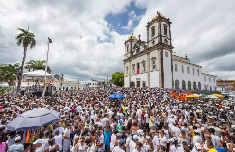 Festas tradicionais em Salvador: conheça as celebrações que fazem a cidade vibrar o ano inteiro